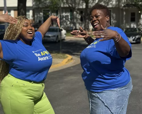 Emani McConnell-Brent and her mother in APOL1-Mediated Kidney Disease Awareness Day shirts
