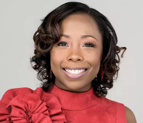 Headshot of Sharron Rouse