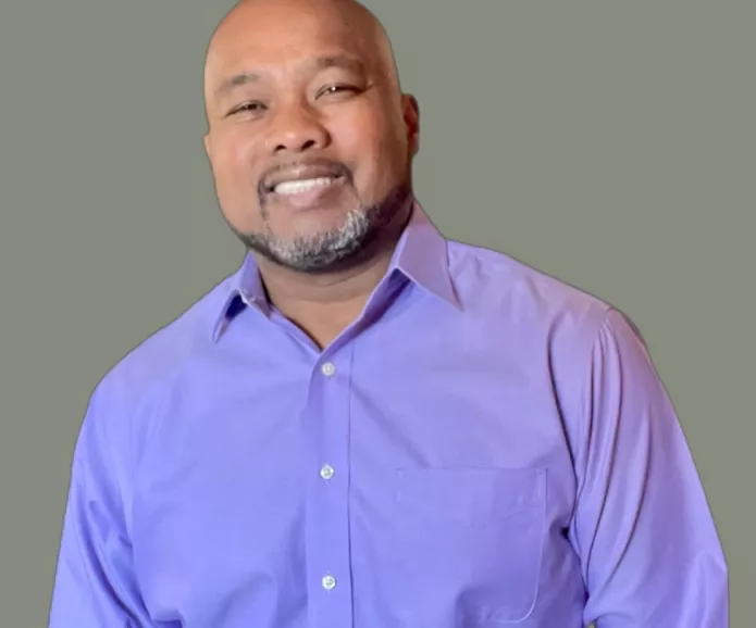 Emmitt Henderson headshot