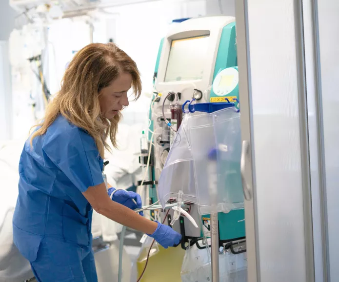 dialysis machine and nurse