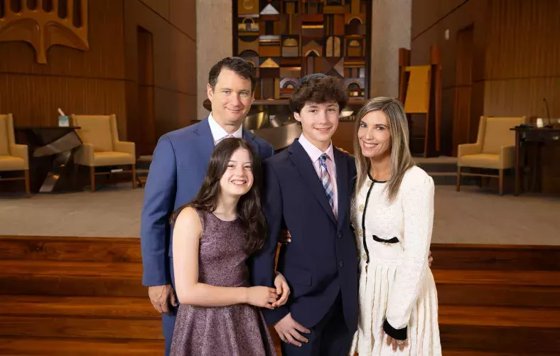 Halpern Family (Neil, Avery, Peyton and Emily) in formal attire at a synagogue